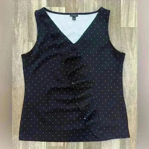 Womens Ann Taylor Black White Polka Dot Ruffle Blouse Size L Sleeveless Lined - Picture 1 of 5